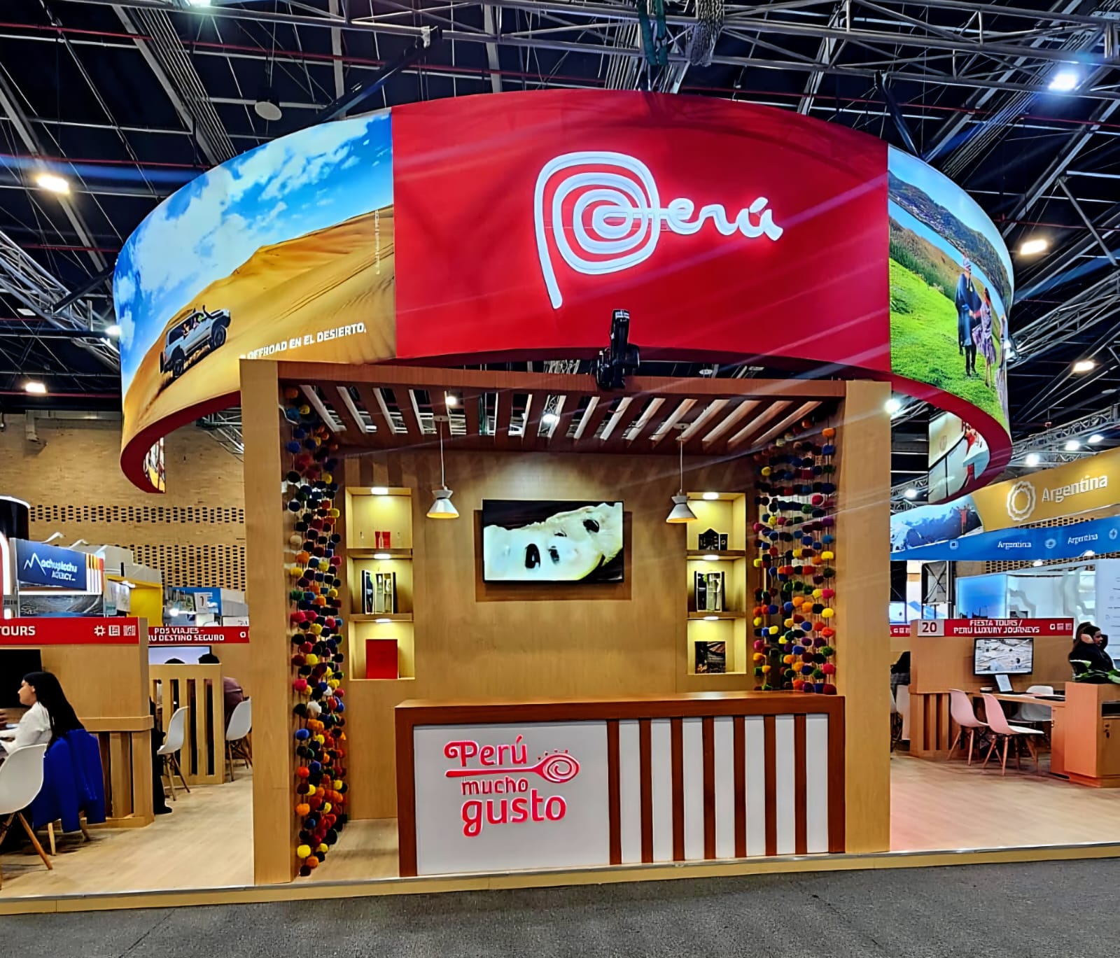 2. STAND DE FERIAS